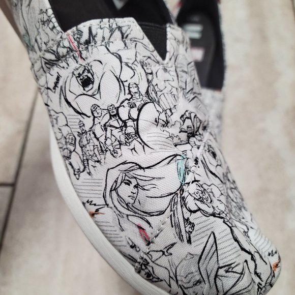 Marvel x TOMS women's slip on - Picture 3 of 5